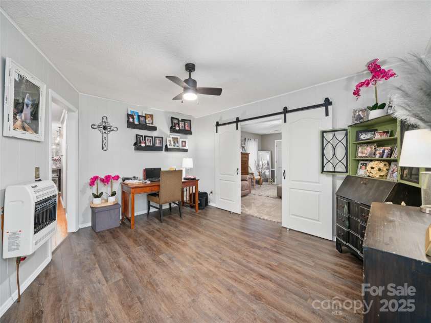 236 Old Roan Mountain Road, Bakersville, NC 28705.  MLS# CAR4276461, YatesRealty ID 27938. 