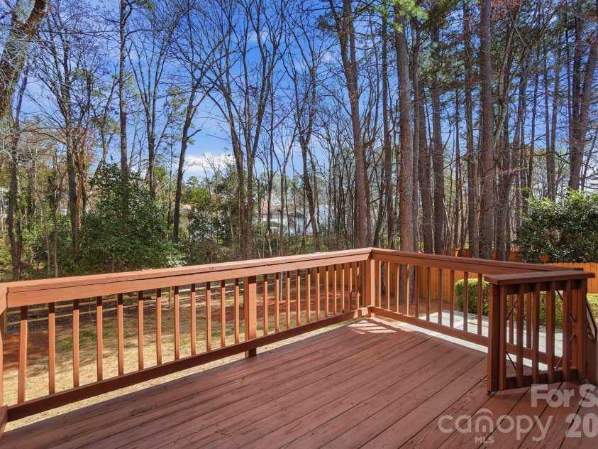 7711 Taymouth Lane, Charlotte, NC 28269.  MLS# CAR4387689, YatesRealty ID 27939. 