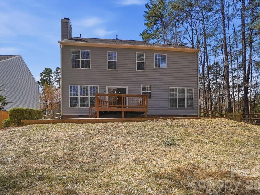 7711 Taymouth Lane, Charlotte, NC 28269.  MLS# CAR4387689, YatesRealty ID 27939. 