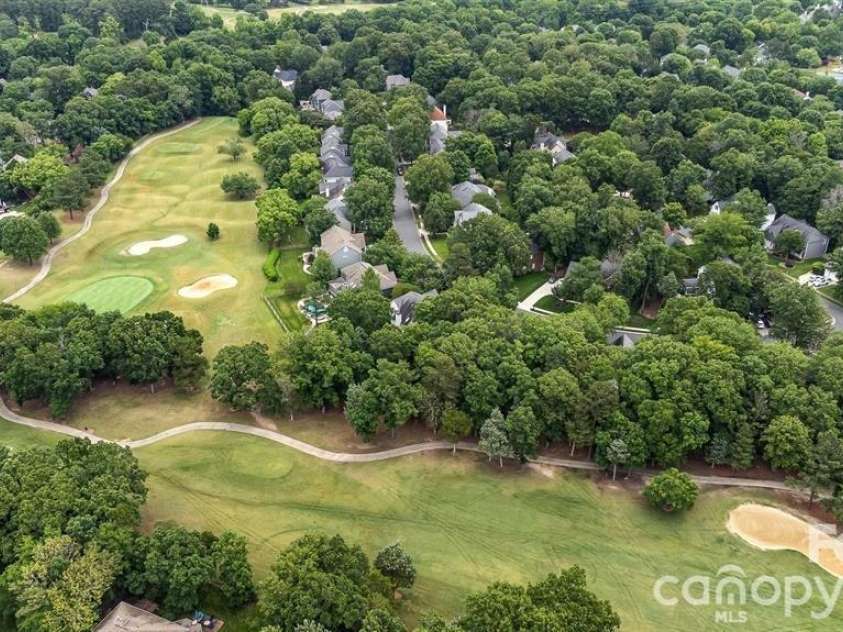 7711 Taymouth Lane, Charlotte, NC 28269.  MLS# CAR4387689, YatesRealty ID 27939. 