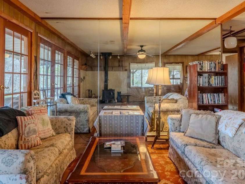 465 Enchanted Forest Drive, Sylva, NC 28779.  MLS# CAR4341154, YatesRealty ID 2794. 