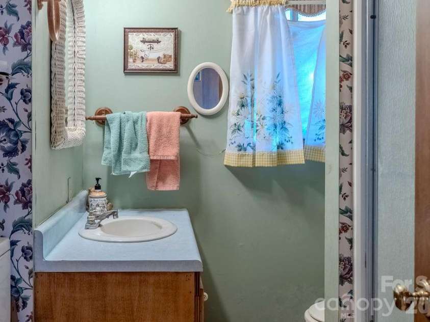 465 Enchanted Forest Drive, Sylva, NC 28779.  MLS# CAR4341154, YatesRealty ID 2794. 
