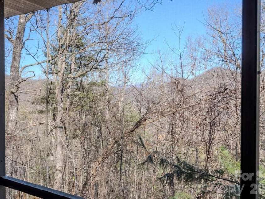 465 Enchanted Forest Drive, Sylva, NC 28779.  MLS# CAR4341154, YatesRealty ID 2794. Upper Porch