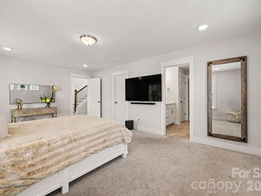 4030 Belle Landing Road, Charlotte, NC 28270.  MLS# CAR4417601, YatesRealty ID 27940. 