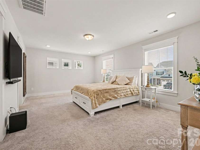 4030 Belle Landing Road, Charlotte, NC 28270.  MLS# CAR4417601, YatesRealty ID 27940. 