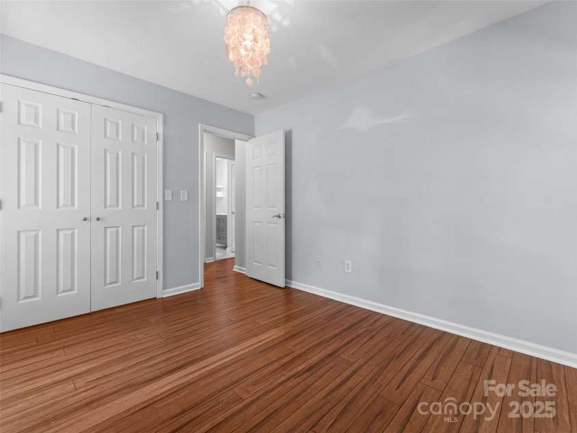 690 Mountain Road, Hendersonville, NC 28791.  MLS# CAR4280756, YatesRealty ID 27941. 