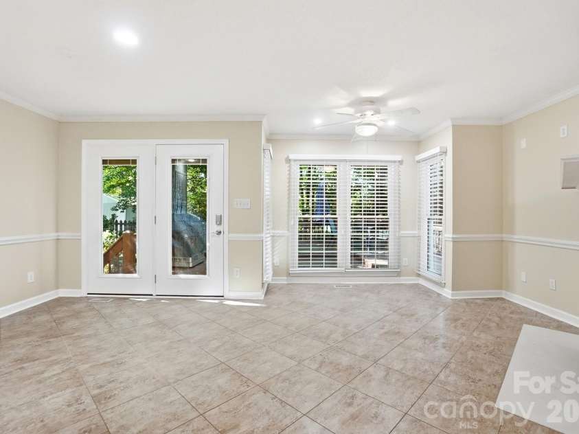 1506 Village Court, Gastonia, NC 28054.  MLS# CAR4389565, YatesRealty ID 27943. 
