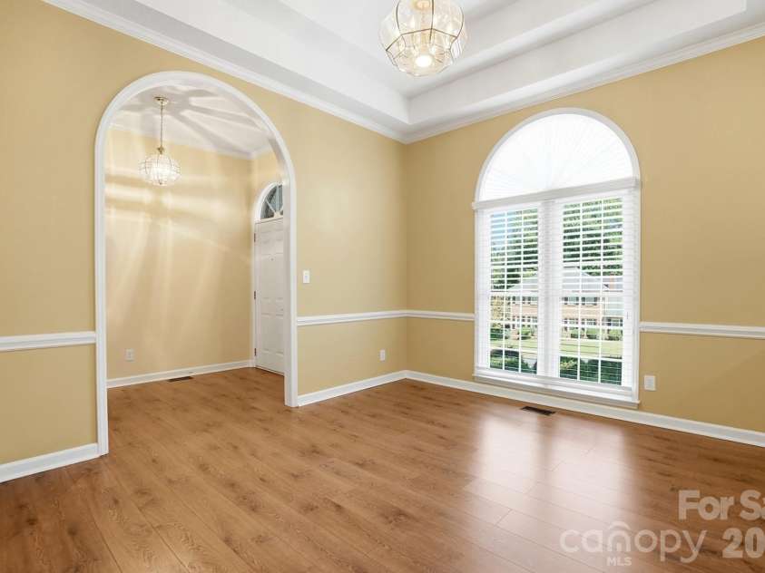 1506 Village Court, Gastonia, NC 28054.  MLS# CAR4389565, YatesRealty ID 27943. 