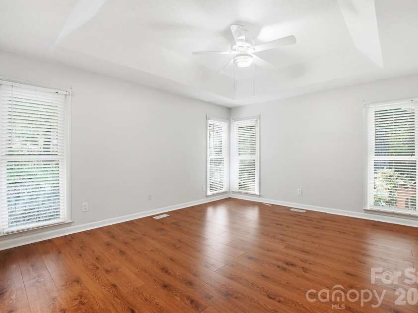 1506 Village Court, Gastonia, NC 28054.  MLS# CAR4389565, YatesRealty ID 27943. 