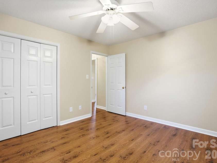 1506 Village Court, Gastonia, NC 28054.  MLS# CAR4389565, YatesRealty ID 27943. 