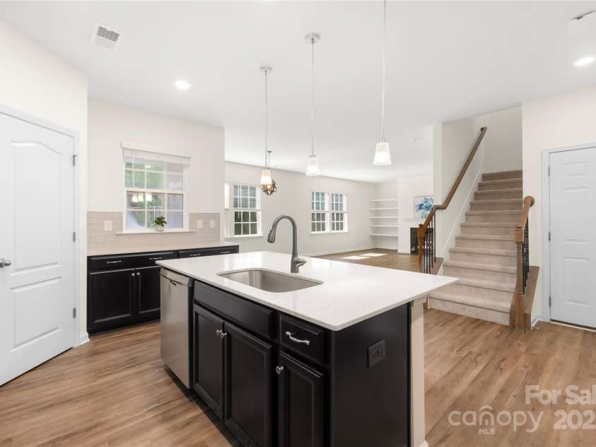 17413 Caddy Court, Charlotte, NC 28278.  MLS# CAR4245215, YatesRealty ID 27943. 