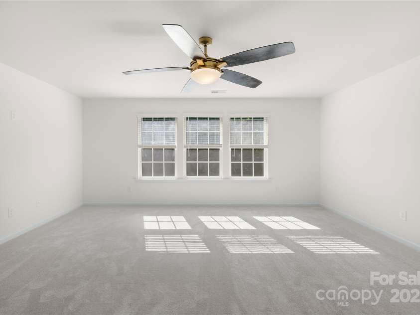 17413 Caddy Court, Charlotte, NC 28278.  MLS# CAR4245215, YatesRealty ID 27943. Primary Bedroom