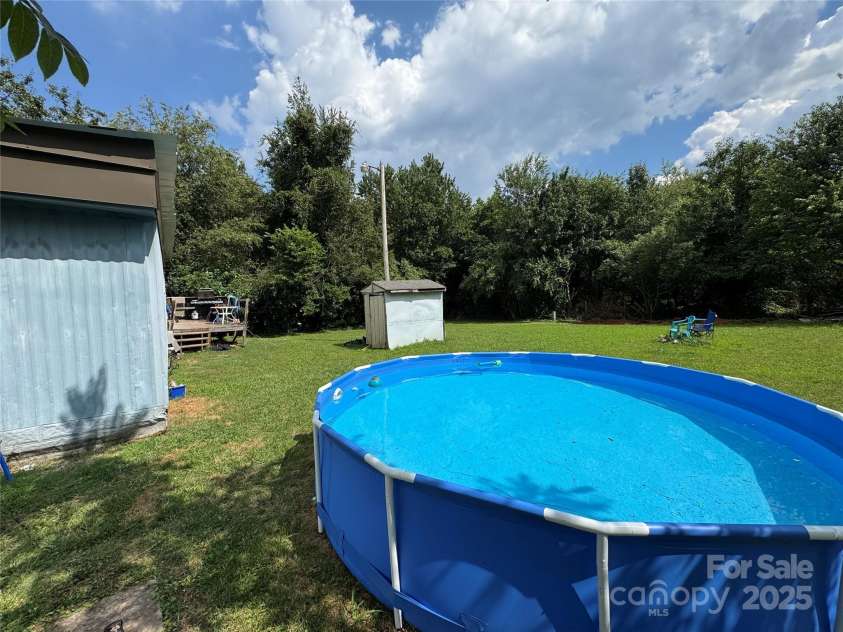 120 Rosy Apple Lane, Statesville, NC 28625.  MLS# CAR4276363, YatesRealty ID 27947. #124 Backyard