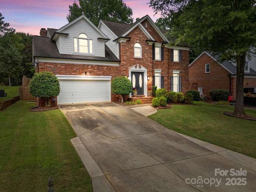 4108 Deerfield Drive, Concord, NC 28027.  MLS# CAR4278103, YatesRealty ID 27948. 