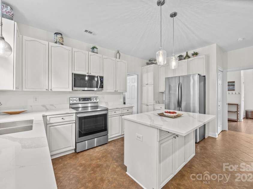 4108 Deerfield Drive, Concord, NC 28027.  MLS# CAR4278103, YatesRealty ID 27948. 