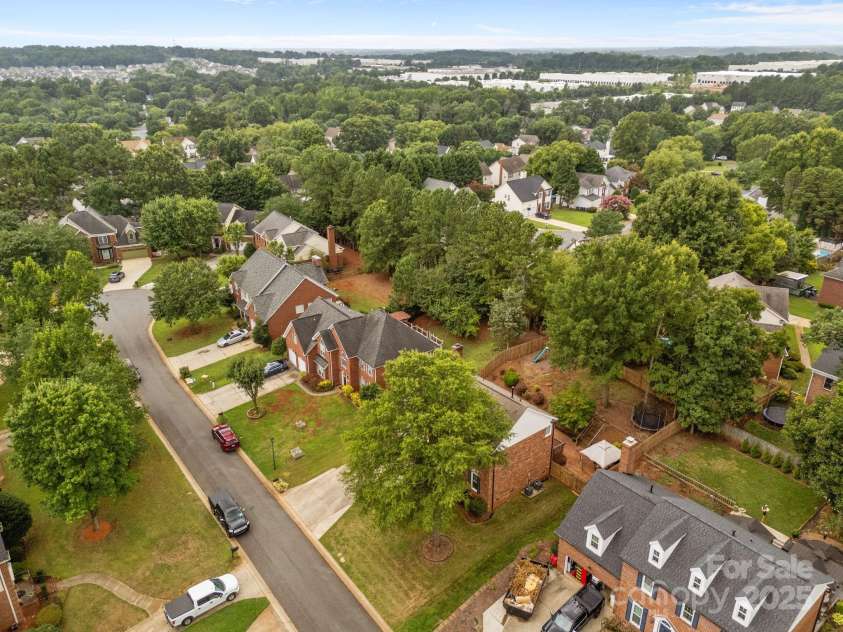 4108 Deerfield Drive, Concord, NC 28027.  MLS# CAR4278103, YatesRealty ID 27948. 