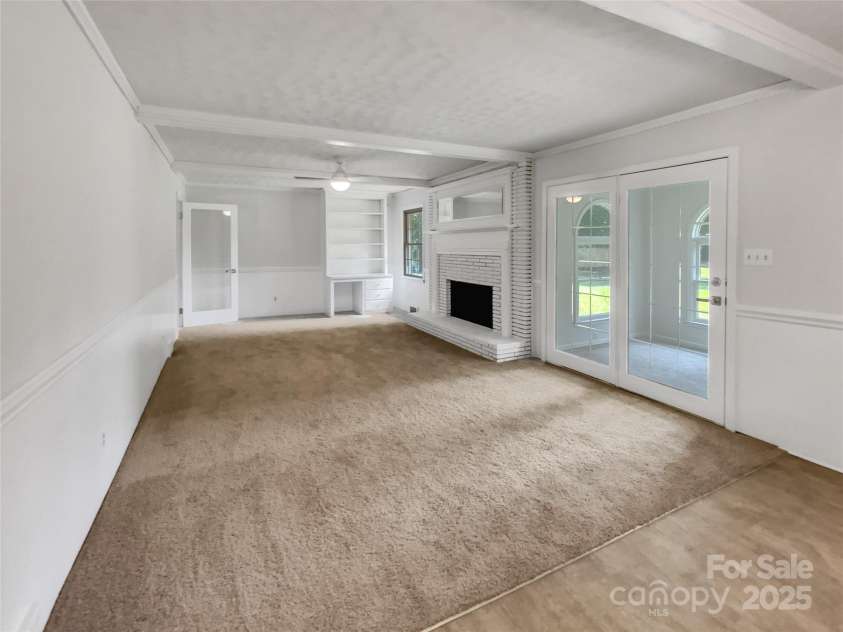 302 Melinda Avenue, Kannapolis, NC 28083.  MLS# CAR4266774, YatesRealty ID 27949. 