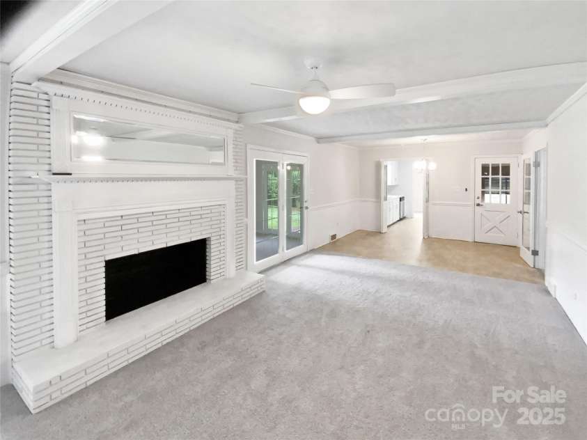 302 Melinda Avenue, Kannapolis, NC 28083.  MLS# CAR4266774, YatesRealty ID 27949. 