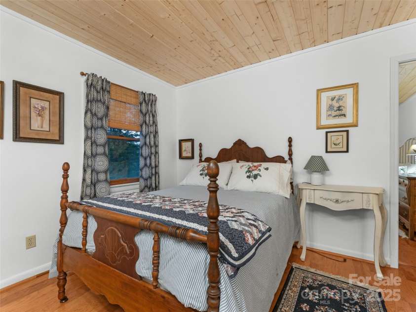210 Ballard Road, Brevard, NC 28712.  MLS# CAR4300398, YatesRealty ID 2795. Upper Level Bonus Room