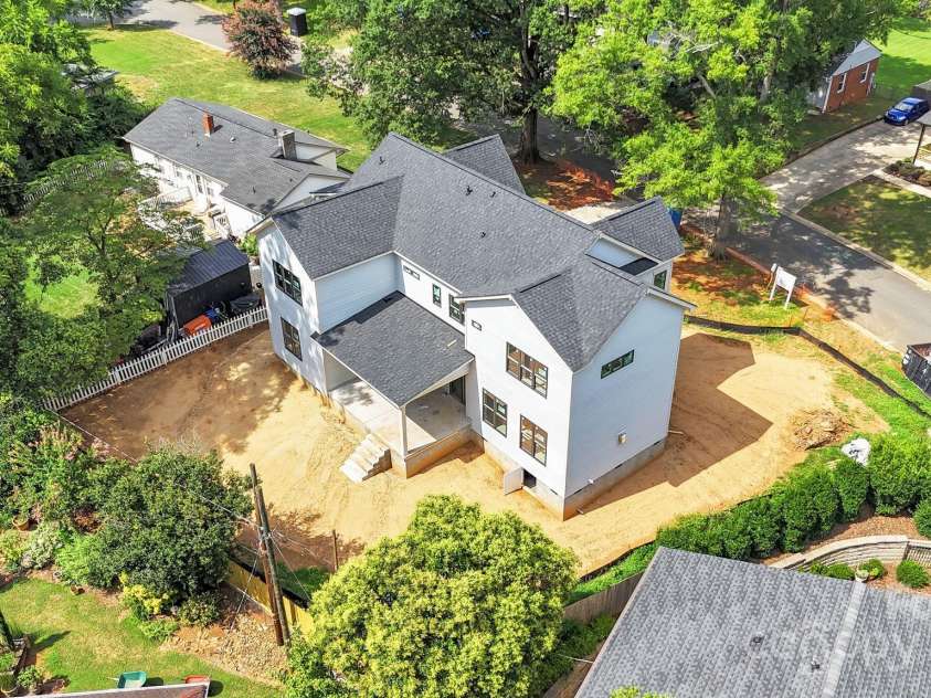 4918 Buckingham Drive, Charlotte, NC 28209.  MLS# CAR4264299, YatesRealty ID 2795. 