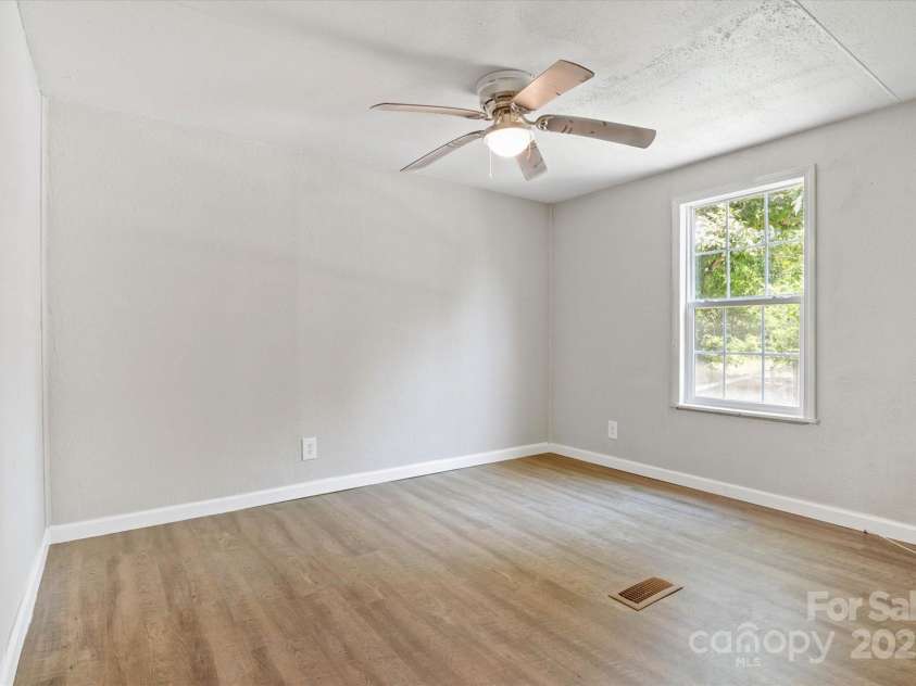 141 Lewis Street, Mount Gilead, NC 27306.  MLS# CAR4248799, YatesRealty ID 27952. Bedroom 3