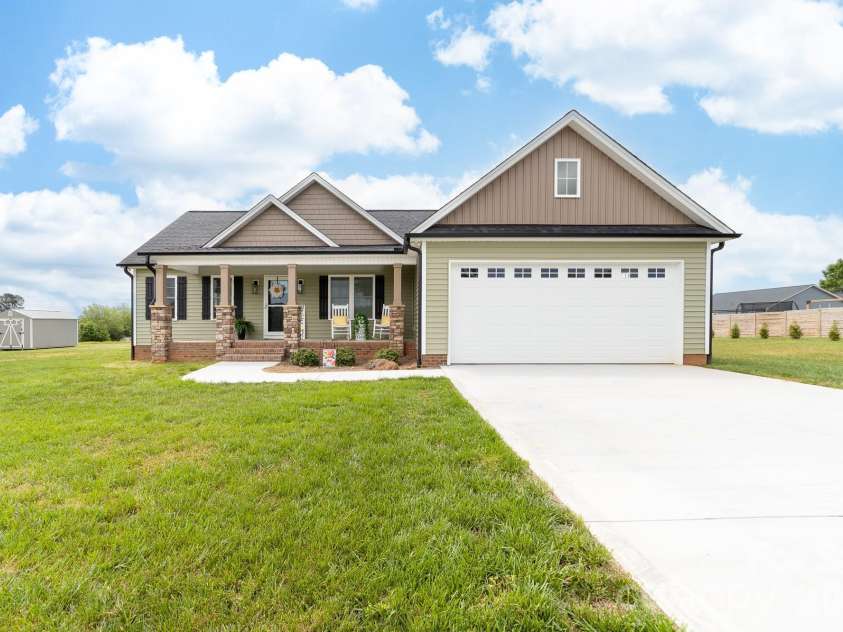 3167 Paul Elmore Road, Lincolnton, NC 28092.  MLS# CAR4375785, YatesRealty ID 27952. 