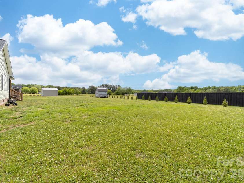3167 Paul Elmore Road, Lincolnton, NC 28092.  MLS# CAR4375785, YatesRealty ID 27952. 