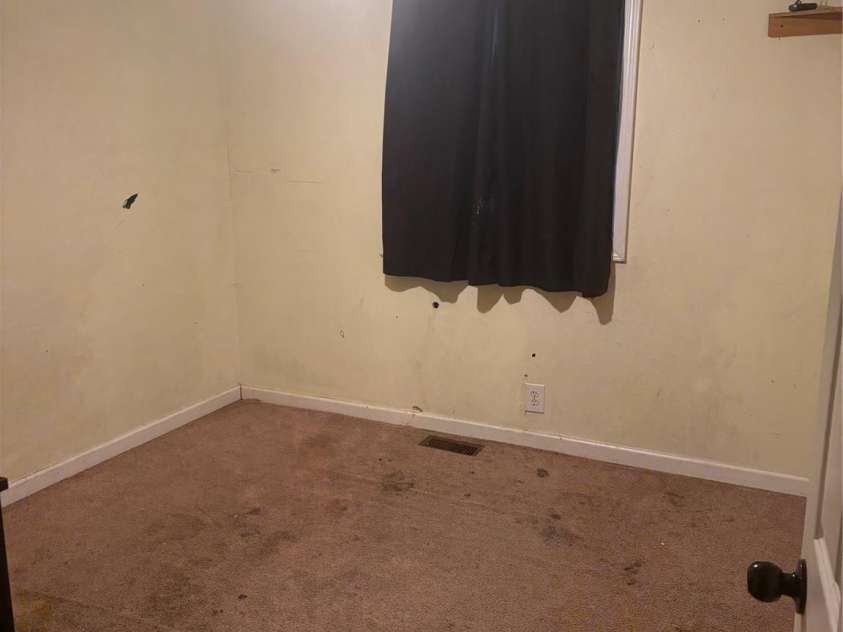 144 Melba Avenue, Concord, NC 28025.  MLS# CAR4283909, YatesRealty ID 27953. 