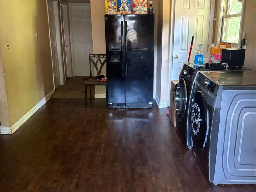 144 Melba Avenue, Concord, NC 28025.  MLS# CAR4283909, YatesRealty ID 27953. 