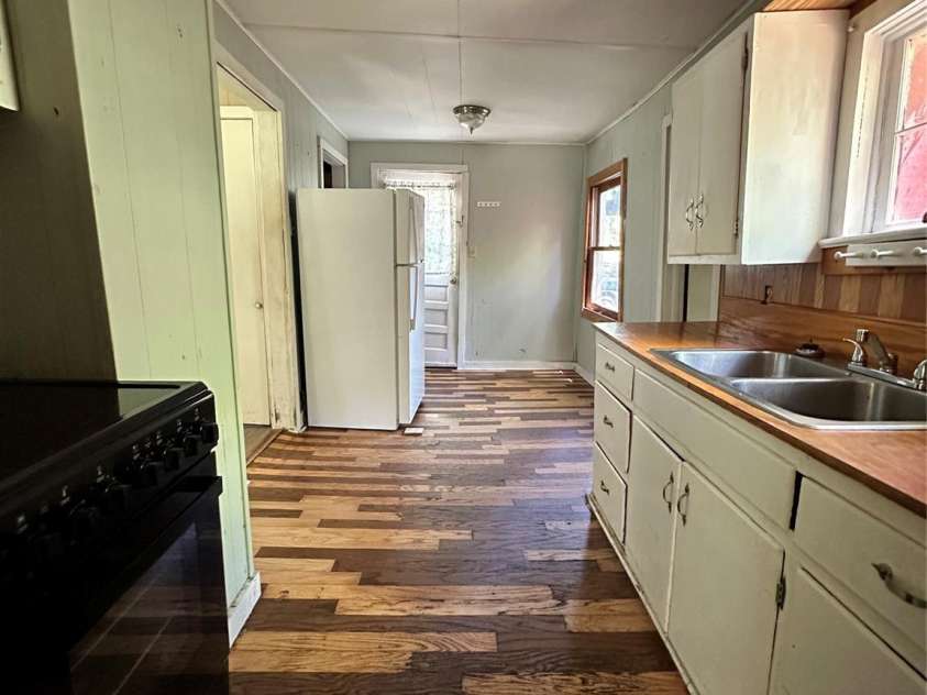 36 Range Road, Etowah, NC 28729.  MLS# CAR4390019, YatesRealty ID 27953. 