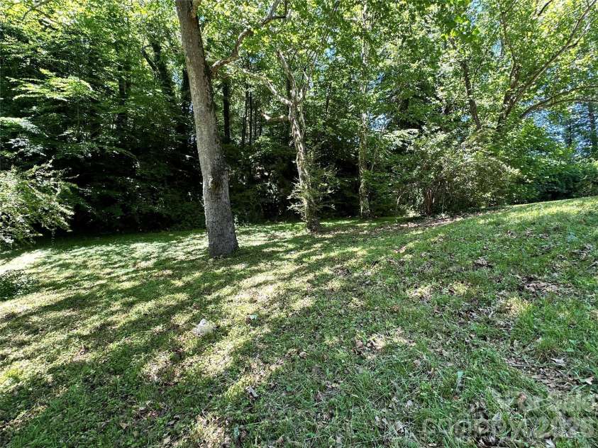 36 Range Road, Etowah, NC 28729.  MLS# CAR4390019, YatesRealty ID 27953. 