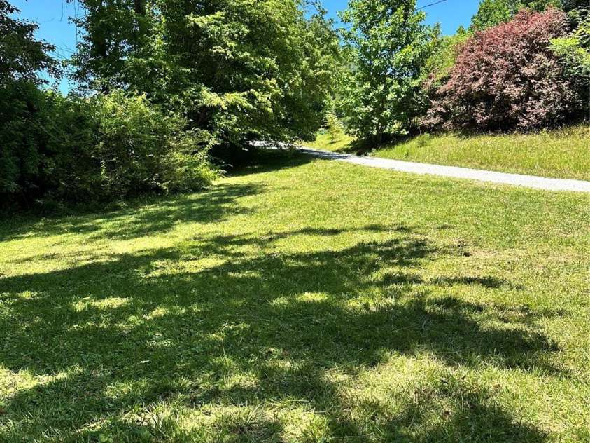 36 Range Road, Etowah, NC 28729.  MLS# CAR4390019, YatesRealty ID 27953. 