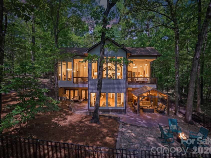 405 Timber Lane, Weddington, NC 28104.  MLS# CAR4374540, YatesRealty ID 27955. 