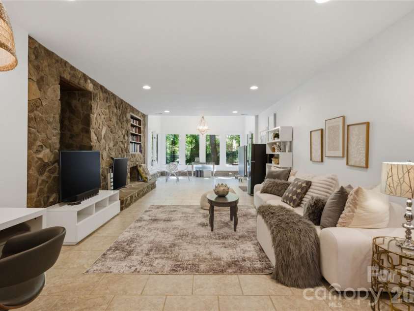 405 Timber Lane, Weddington, NC 28104.  MLS# CAR4374540, YatesRealty ID 27955. 