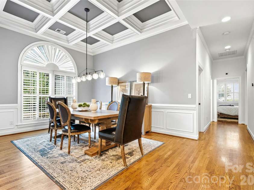 5028 Foxbriar Trail, Charlotte, NC 28269.  MLS# CAR4380862, YatesRealty ID 27956. Dining Room and coffered ceiling