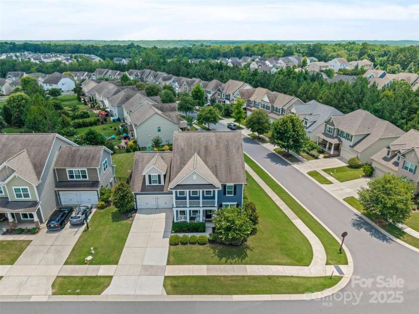 958 Skywater Drive, Fort Mill, SC 29715.  MLS# CAR4275843, YatesRealty ID 27956. 