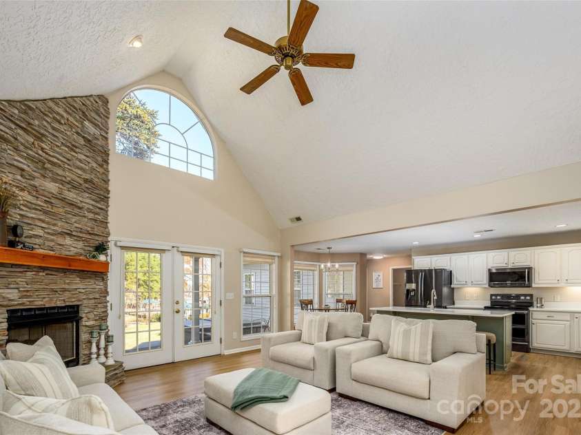 9372 Island Point Road, Sherrills Ford, NC 28673.  MLS# CAR4265031, YatesRealty ID 27957. 