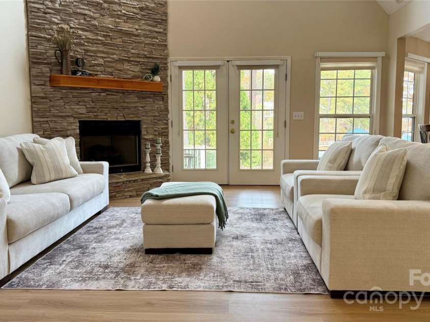 9372 Island Point Road, Sherrills Ford, NC 28673.  MLS# CAR4265031, YatesRealty ID 27957. New flooring throughout. 