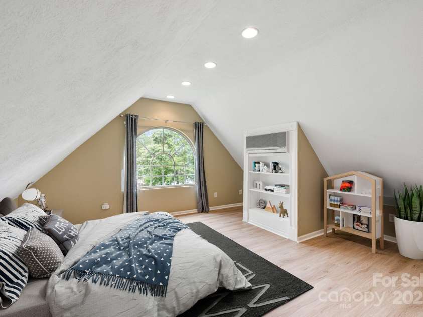 9372 Island Point Road, Sherrills Ford, NC 28673.  MLS# CAR4265031, YatesRealty ID 27957. Virtually staged