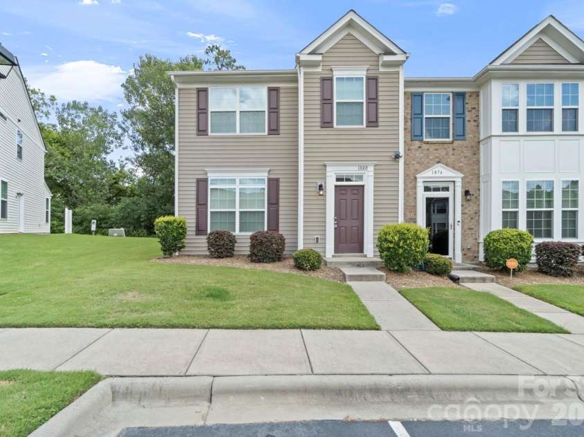 1880 Aston Mill Place, Charlotte, NC 28273.  MLS# CAR4388169, YatesRealty ID 27959. 