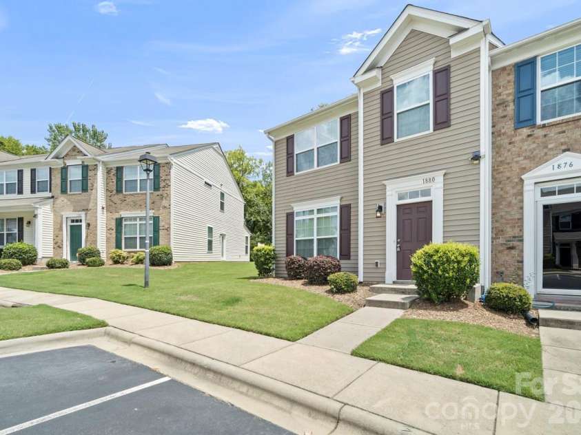 1880 Aston Mill Place, Charlotte, NC 28273.  MLS# CAR4388169, YatesRealty ID 27959. 