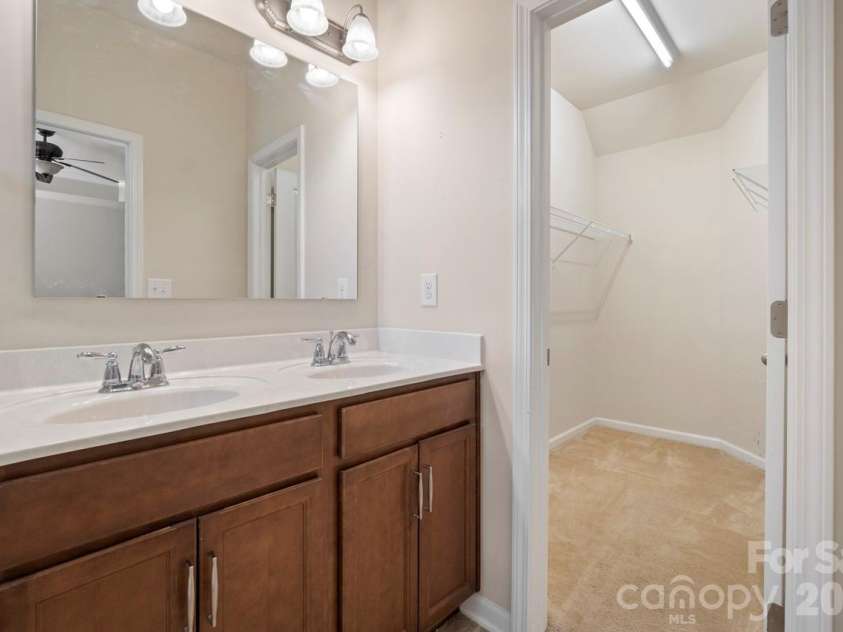 1880 Aston Mill Place, Charlotte, NC 28273.  MLS# CAR4388169, YatesRealty ID 27959. 
