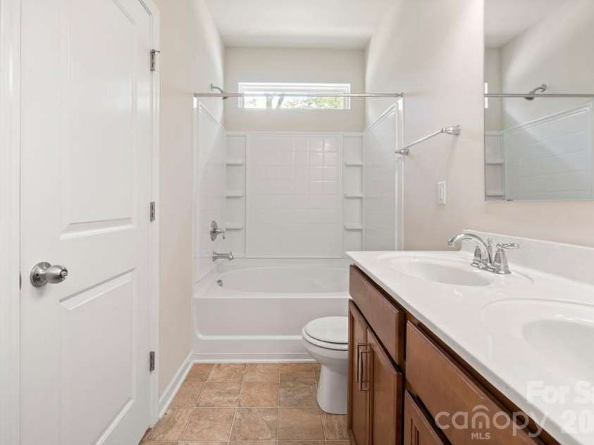 1880 Aston Mill Place, Charlotte, NC 28273.  MLS# CAR4388169, YatesRealty ID 27959. 