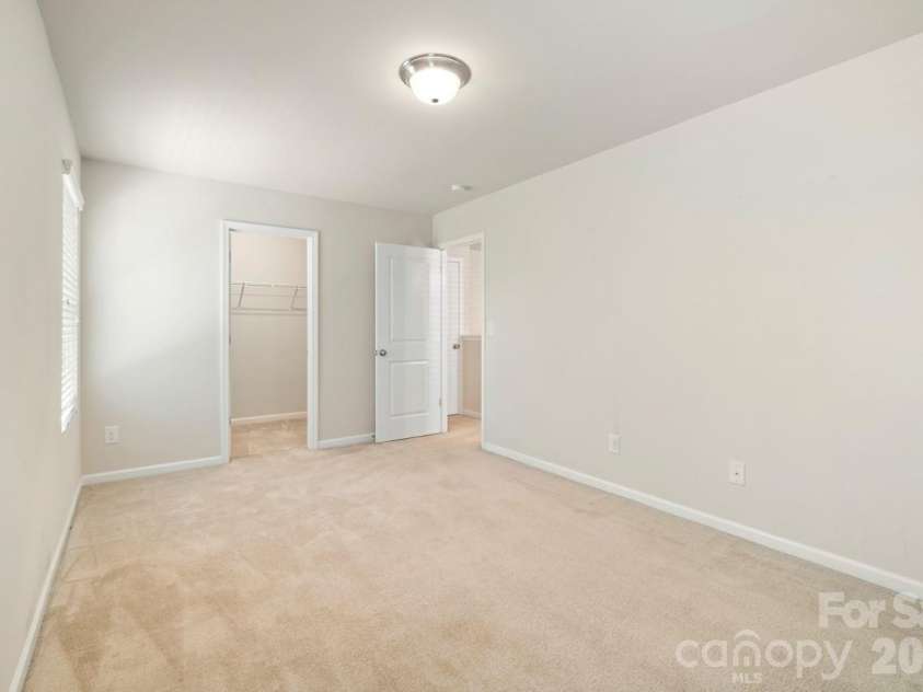 1880 Aston Mill Place, Charlotte, NC 28273.  MLS# CAR4388169, YatesRealty ID 27959. 