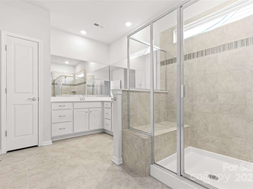 2953 Findley Road, Statesville, NC 28625.  MLS# CAR4235231, YatesRealty ID 2796. 