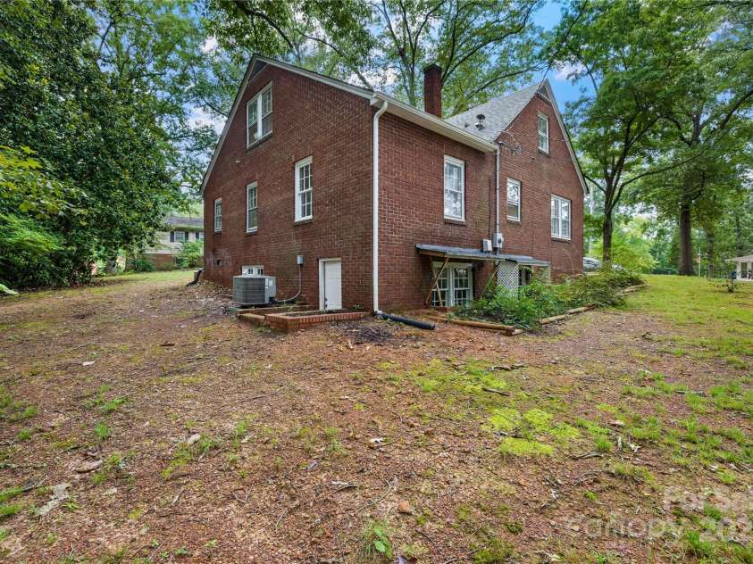 390 Park Road, Albemarle, NC 28001.  MLS# CAR4308833, YatesRealty ID 2796. 