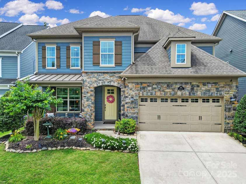 998 Emory Lane, Fort Mill, SC 29708.  MLS# CAR4263717, YatesRealty ID 27961. 
