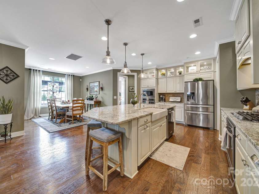 998 Emory Lane, Fort Mill, SC 29708.  MLS# CAR4263717, YatesRealty ID 27961. 