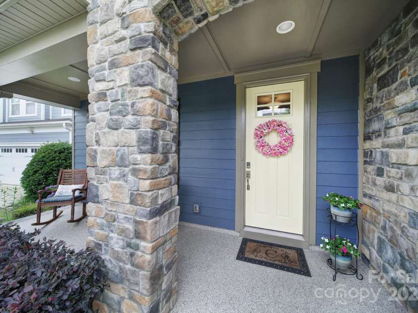 998 Emory Lane, Fort Mill, SC 29708.  MLS# CAR4263717, YatesRealty ID 27961. 