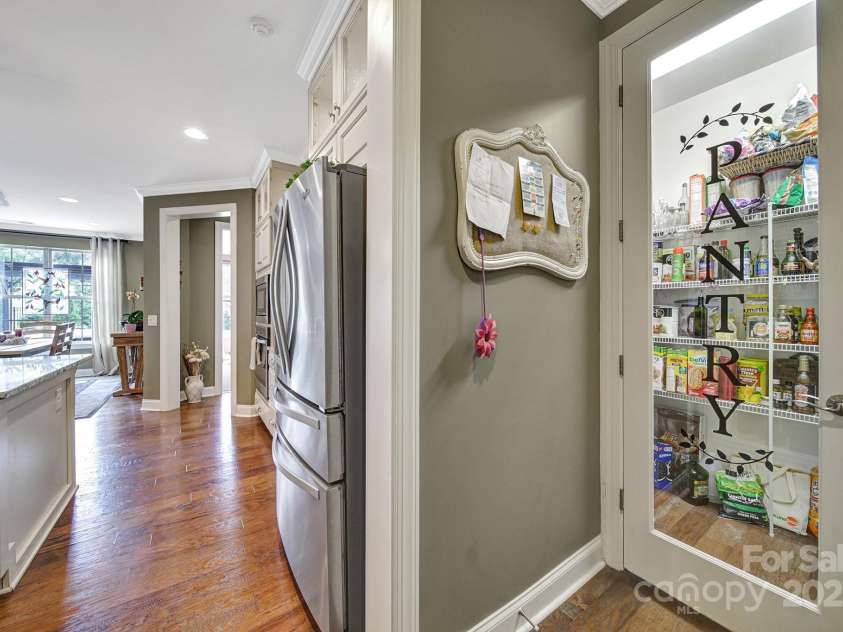 998 Emory Lane, Fort Mill, SC 29708.  MLS# CAR4263717, YatesRealty ID 27961. 